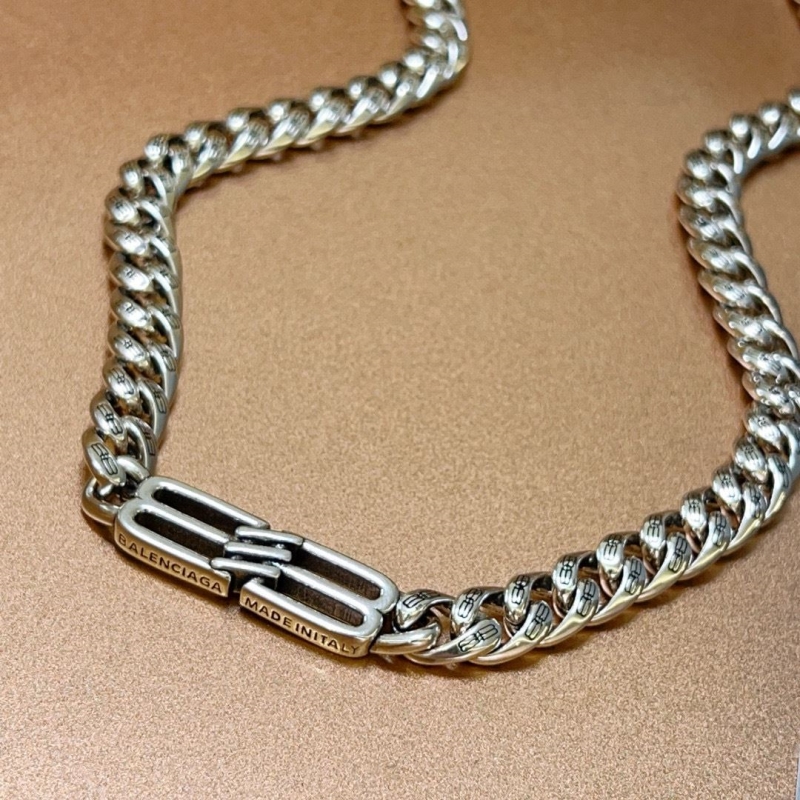 Ba1en*iaga necklaces